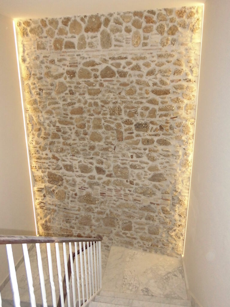 Rehabilitación de finca para viviendas y locales en calle San Francisco 21, Cádiz