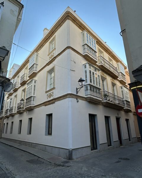 Rehabilitación de finca para viviendas en calle Veedor 15, Cádiz - Imagen 2