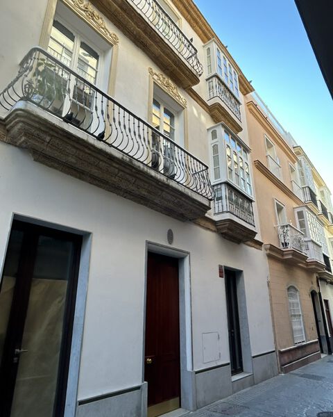 Rehabilitación de finca para viviendas en calle Veedor 15, Cádiz - Imagen 3